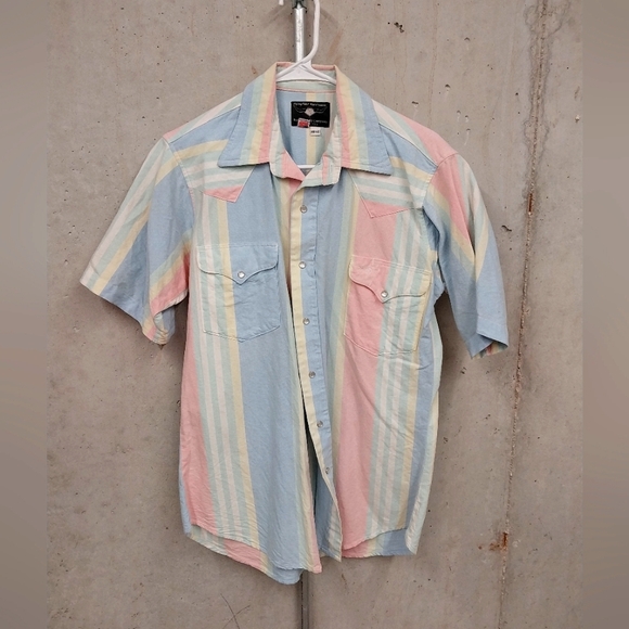 Flying "R" Ranchwear Shirt - Picture 1 of 7